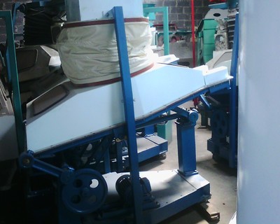 供名中科集團分級環(huán)保型比重去石機-河南省安陽中科集團機械提供供名中科集團分級環(huán)保型比重去石機的相關(guān)介紹、產(chǎn)品、服務(wù)、圖片、價格糧棉油加工機械.釀酒設(shè)備、糧棉油加工機械、釀酒設(shè)備、