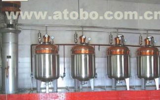 岳陽自釀黃酒蒸餾設(shè)備免費培訓(xùn) 諸城酒莊釀酒設(shè)備