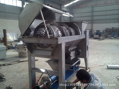 今年葡萄大豐收,釀酒設(shè)備低價(jià)銷售-中國(guó)緊固件交易網(wǎng)